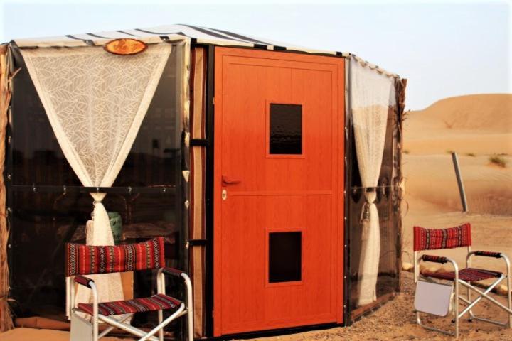 Fulayj al Masha'ikh Queen Desert Camp מראה חיצוני תמונה