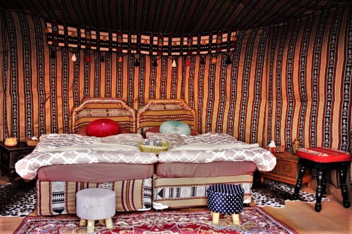 Fulayj al Masha'ikh Queen Desert Camp מראה חיצוני תמונה