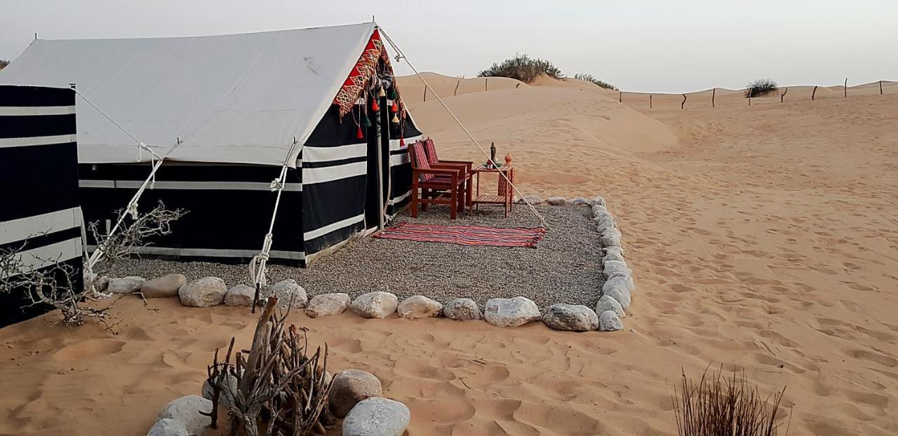 Fulayj al Masha'ikh Queen Desert Camp מראה חיצוני תמונה