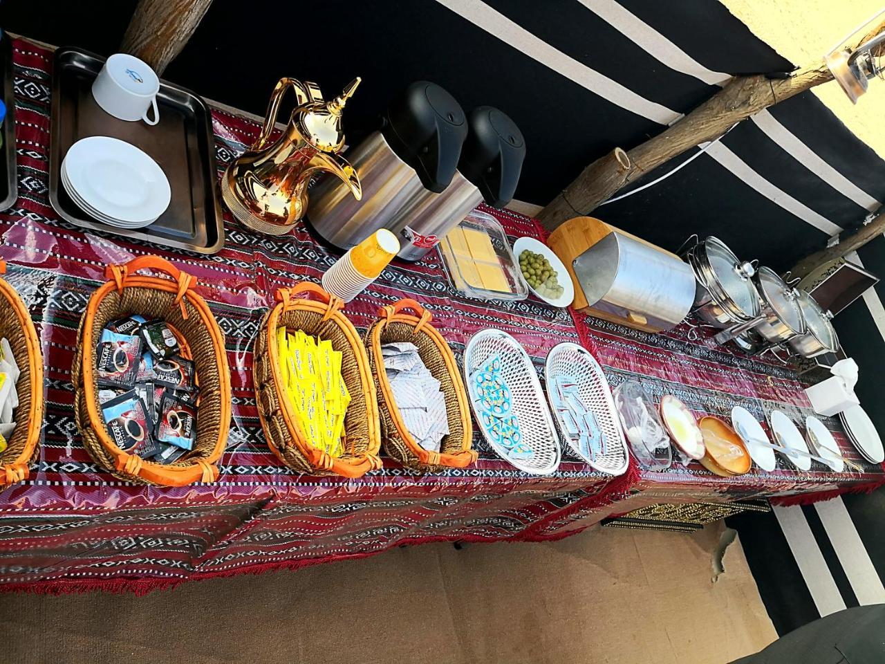 Fulayj al Masha'ikh Queen Desert Camp מראה חיצוני תמונה